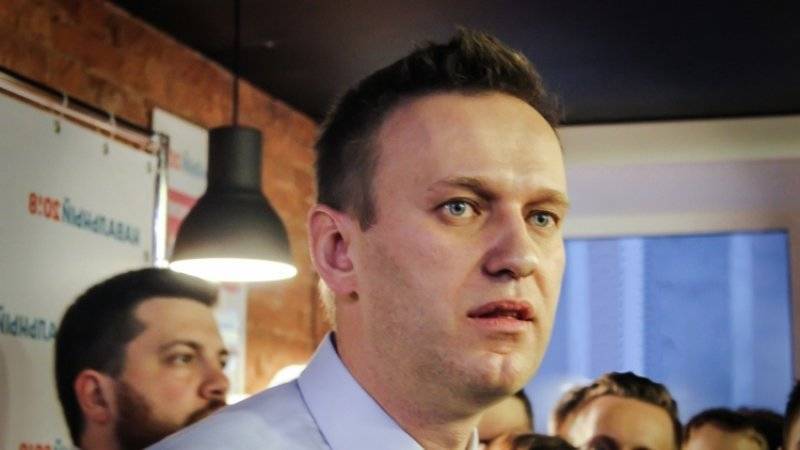СМИ: МВД заподозрило еще и сотрудницу штаба Навального в совращении подростка