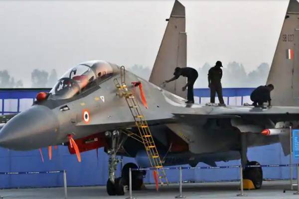 Индийские Су-30 отразили удар пакистанских ракет