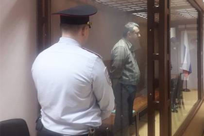 В Питере участкового приговорили к пожизненному сроку за серийные убийства