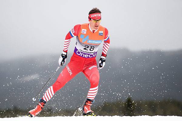 Лыжник Вылегжанин завоевал серебро в последней гонке в карьере