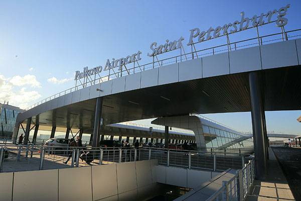 В Санкт-Петербурге временно закрыли аэропорт «Пулково»