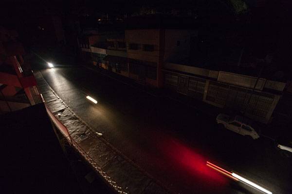 Власти Венесуэлы: причиной отключения электричества была кибератака