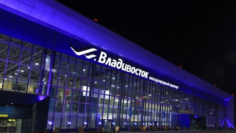 Более 15 рейсов задерживаются во Владивостоке из-за туманов
