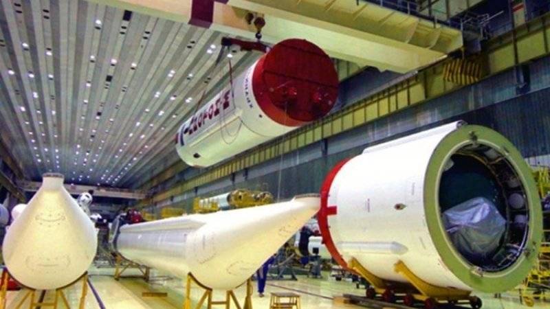 Первый пуск ракеты «Протон» с Байконура в 2019 году состоится в мае, сообщают СМИ
