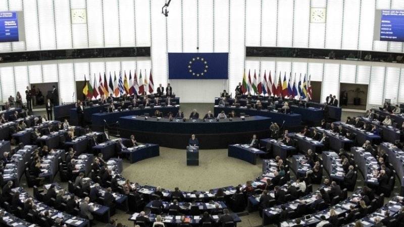 Глава Европарламента Таяни поздравил Чапутову с победой на выборах в Словакии