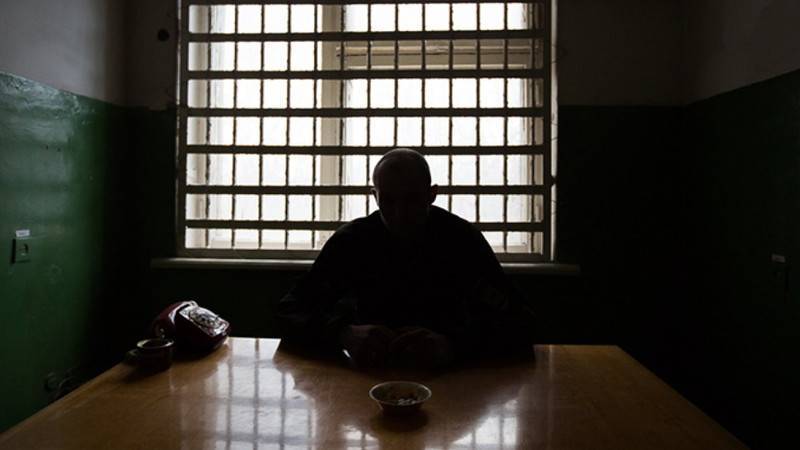 В узбекских тюрьмах повеяло свободой | Вести.UZ