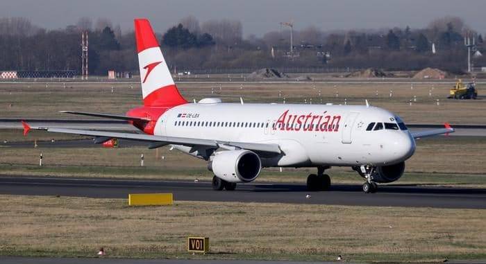 Группа вооруженных головорезов устроила рейд на рейс компании Austrian Airways