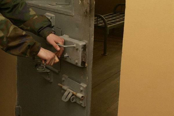 Суд в Москве арестовал «правосека» Пирожка