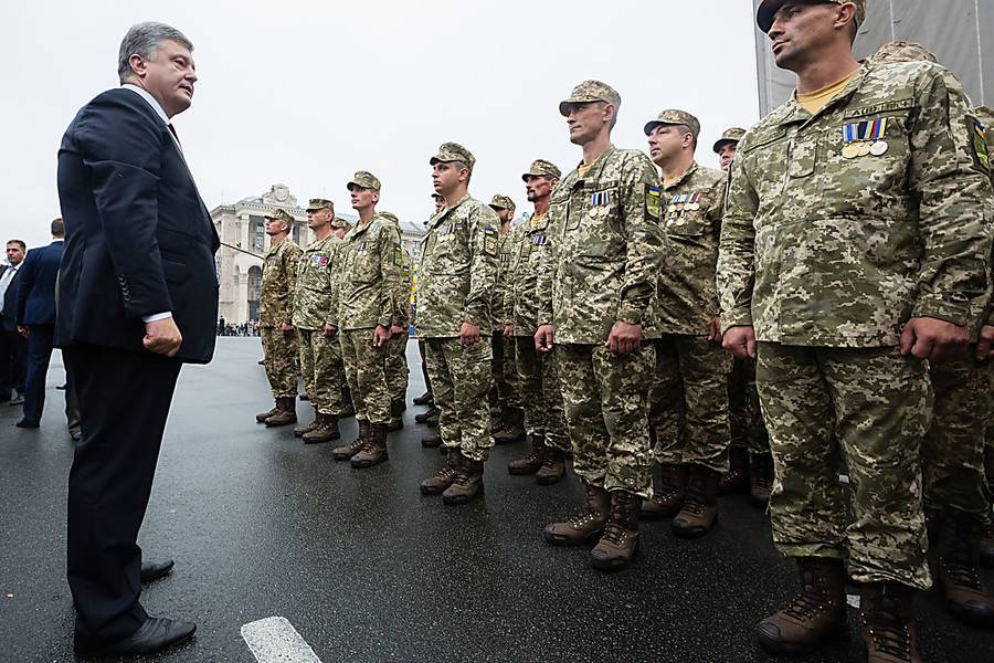 Соратник Авакова заявил о подготовке военного путча на Украине