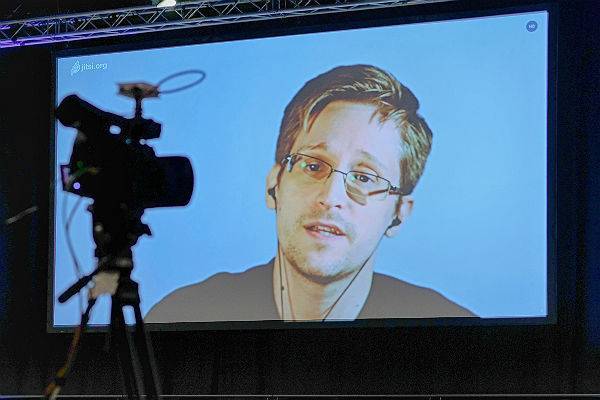 Сноуден откликнулся на арест Ассанжа