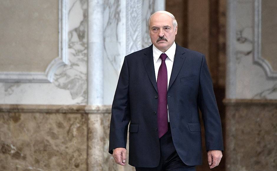 Лукашенко о действиях России: «Начинают нам выкручивать руки»