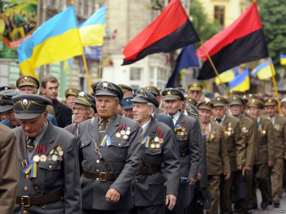 Львовские наци: Война с Россией будет длиться 20 лет