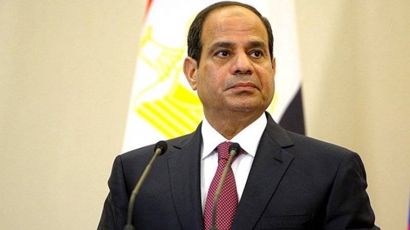 Президент Египта предложил помощь военному лидеру Судана