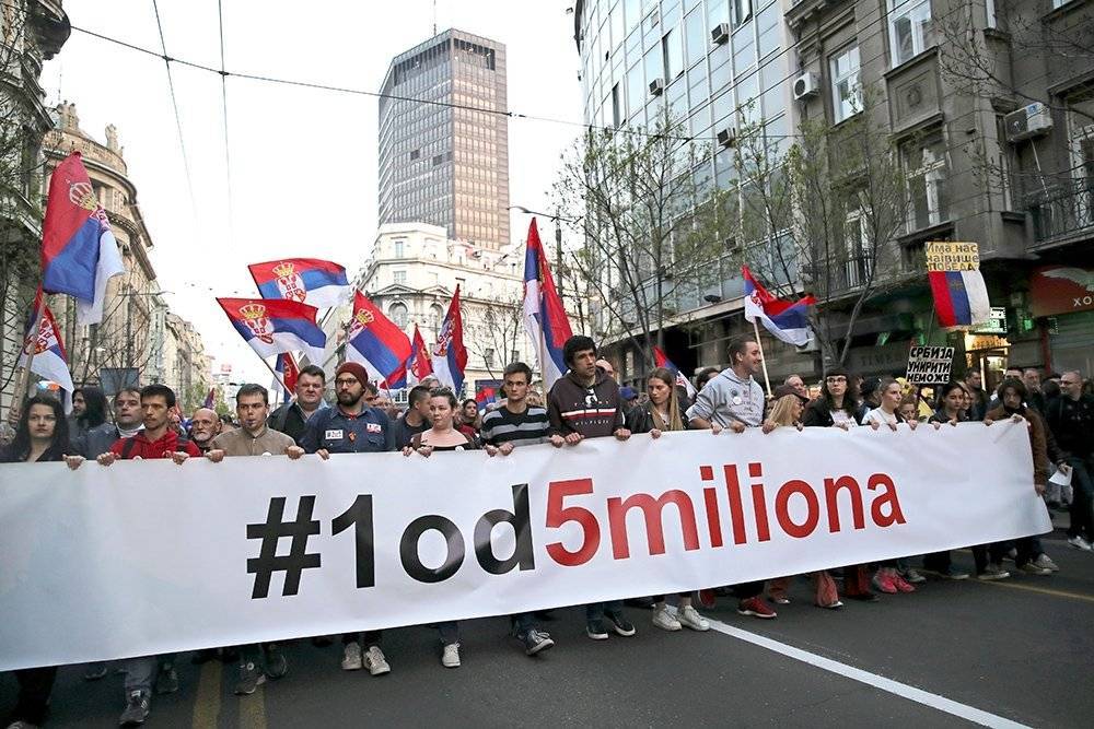 Сербской оппозиции закрыли дорогу в Москву