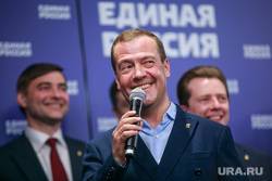Обнародован райдер премьера Медведева на визит в Челябинск. Политик хочет хорошо выглядеть
