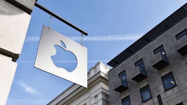Apple перестала платить российским разработчикам приложений для iPhone и iPad