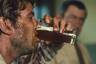 Пожилой любитель пива обошел 51 тысячу баров: Люди: Из жизни: Lenta.ru
