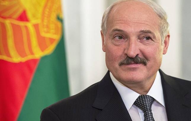 Политолог: Лукашенко не сможет изменить Конституцию в этом году