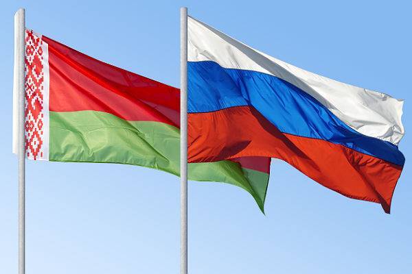 ВЦИОМ: почти половина россиян против объединения России и Белоруссии