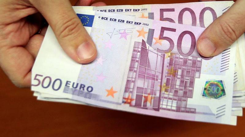 Юнусабадец принес в банк 29 тысяч фальшивых евро | Вести.UZ