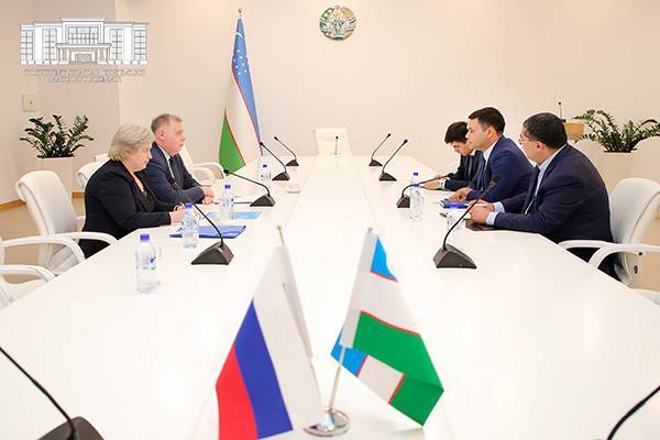 Питерская делегация посетила ташкентский хокимият | Вести.UZ