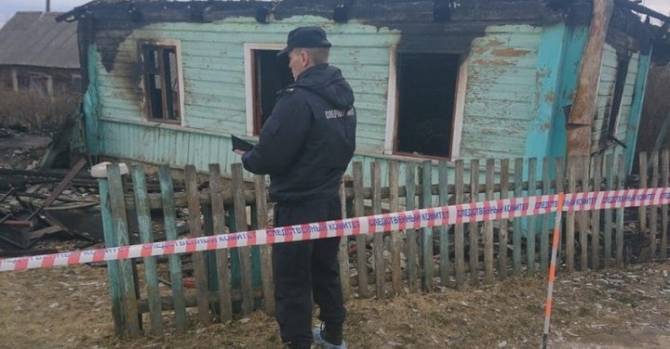 В Воложинском районе сгорел дом: внутри нашли убитого хозяина. Жилье подожгли