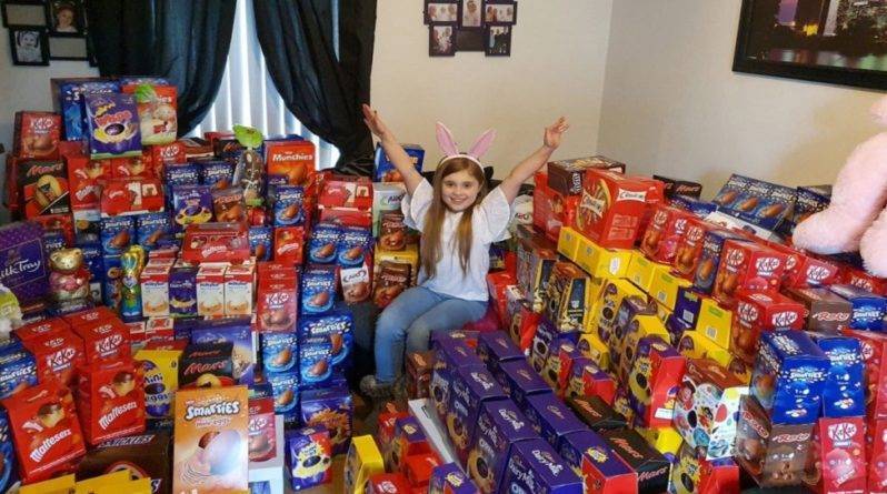 Школьница из Белфаста пожертвовала больным детям больше 1000 шоколадных яиц, чтобы пасхальный кролик пришел и к ним