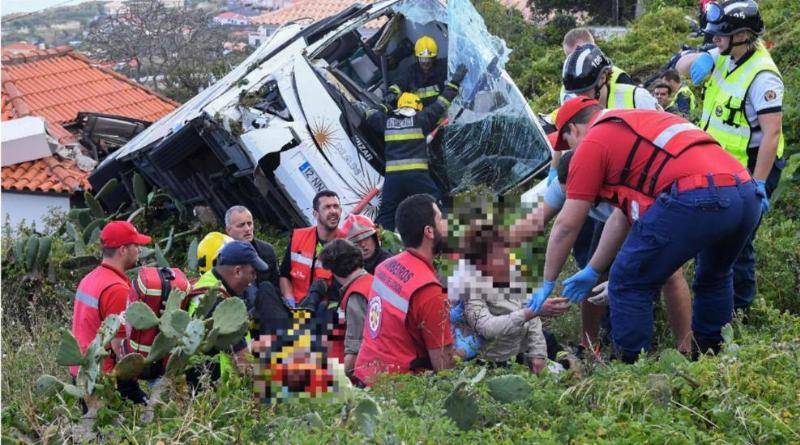 Туристический автобус попал в аварию: погибло минимум 29 немцев