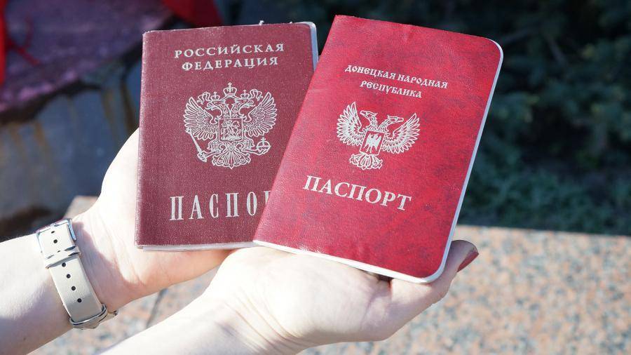 Луганск встал в очередь за российскими паспортами | Вести.UZ