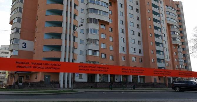 В Минске из-за угрозы обрушения выселили целую многоэтажку. Дом оцеплен