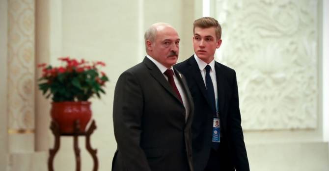 Визит Лукашенко в Латвию на грани срыва