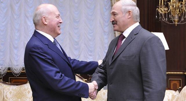 Три причины, почему Лукашенко должен быть очень рад замене Бабича на Мезенцева