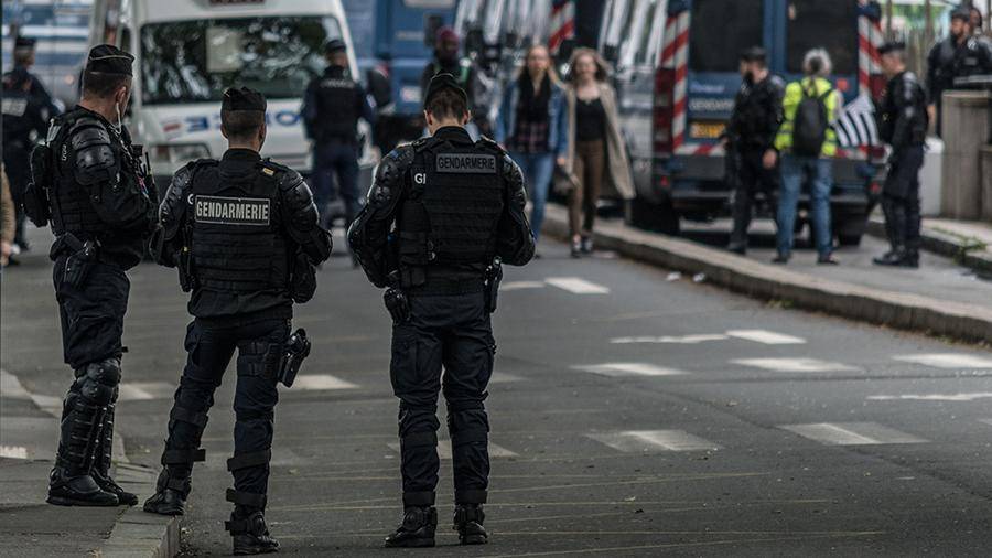 Шесть человек пострадали при стрельбе во французском Амьене
