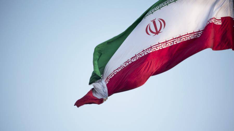 Иран пригрозил «ударить в голову» США