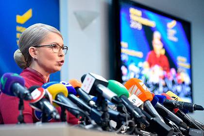 Партия Тимошенко согласилась на ультиматум Зеленского
