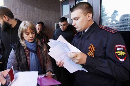 ЕС прокомментировал раздачу российских паспортов в Донбассе