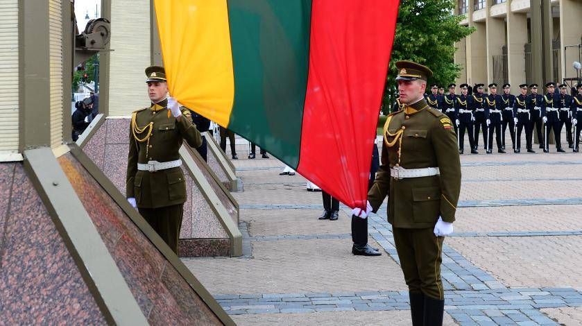 Литва просит больше антироссийских санкций