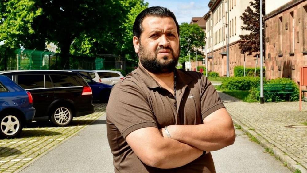 В Саксонии сириец ездил на автомобиле с запрещенным нацистским номером