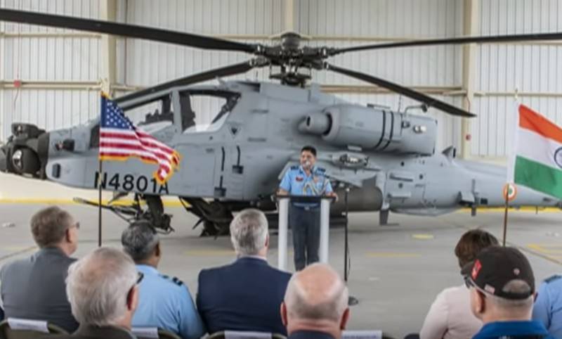Индийские ВВС получили первый вертолёт Boeing AH-64E Apache Guardian