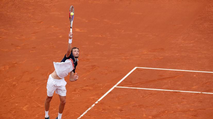 Медведев проиграл Кирьосу в первом круге турнира ATP в Риме