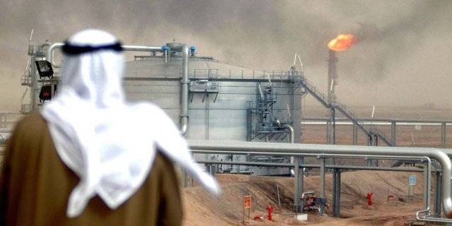 Вооруженные беспилотники атаковали нефтепровод в Саудовской Аравии, его работа приостановлена