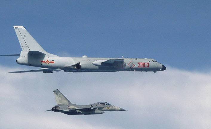 Феникс (Китай): сравнение российского, китайского и американского бомбардировщиков