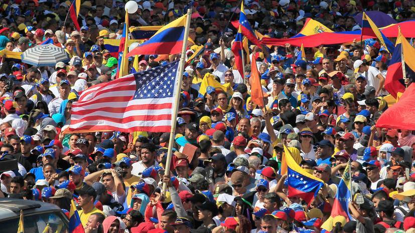 Венесуэла призвала США уважать права защитников посольства в Вашингтоне