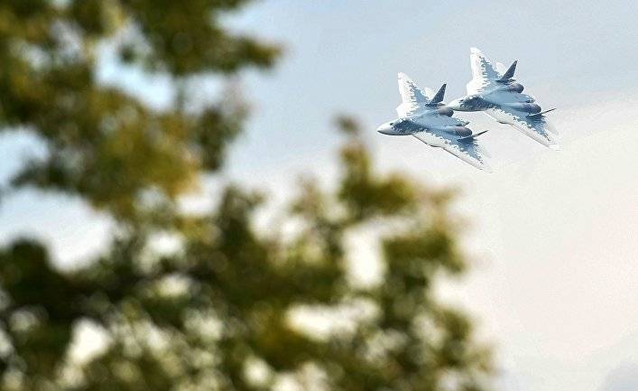 The Drive (США): половина флота самолетов Су-57 сопровождала Путина на военный полигон перед встречей с Помпео
