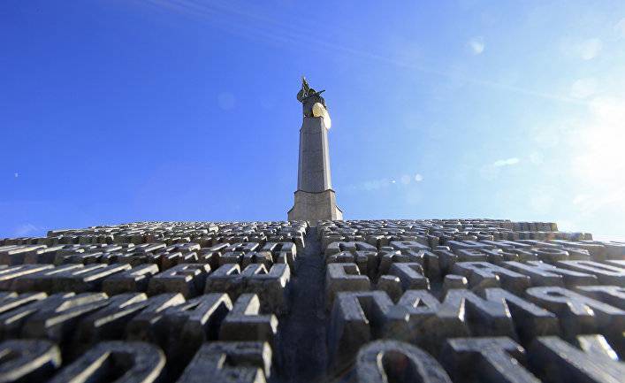 Die Tageszeitung (Германия): охрана для памятника Красной Армии