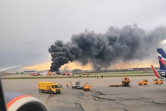 Полную картину катастрофы SSJ-100 в Шереметьево подвергли критике