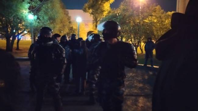 Жители Екатеринбурга снова вышли на акцию против строительства храма