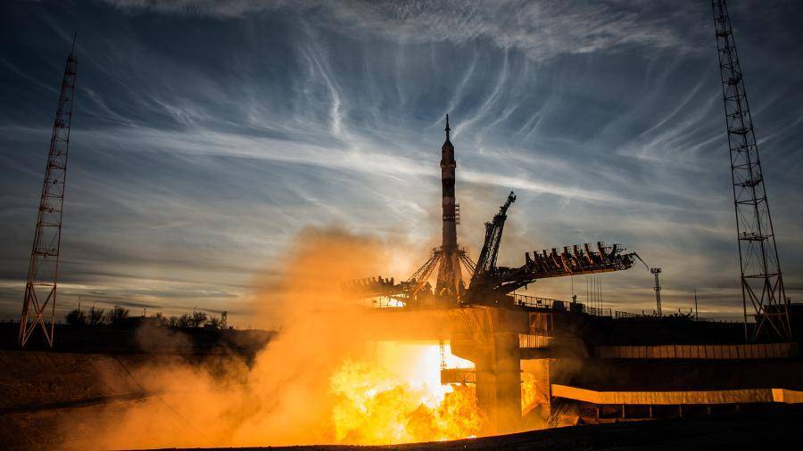 NASA закупило у «Роскосмоса» два места для доставки астронавтов к МКС