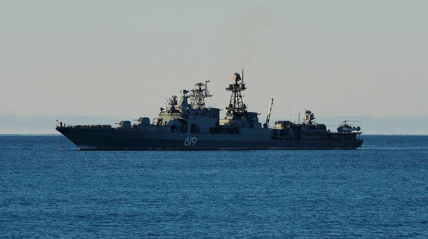 Британцы проводили российский корабль через Ла-Манш
