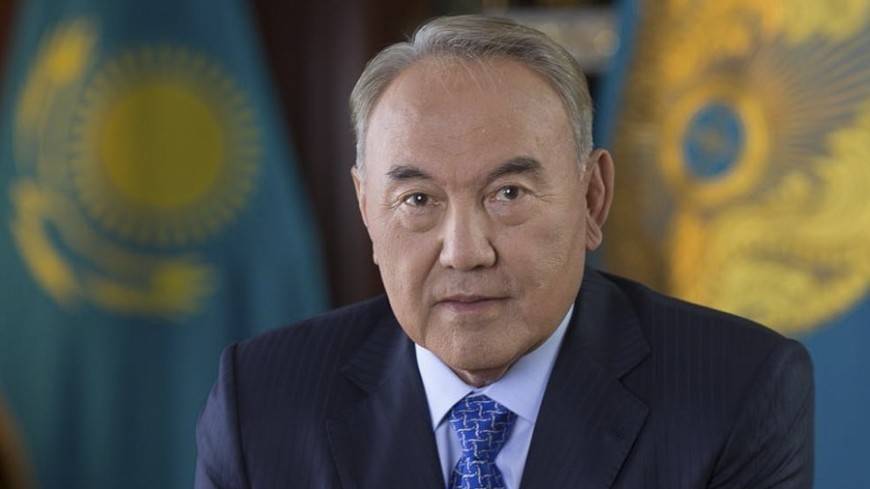 Назарбаев пообещал обеспечить спокойный транзит власти
